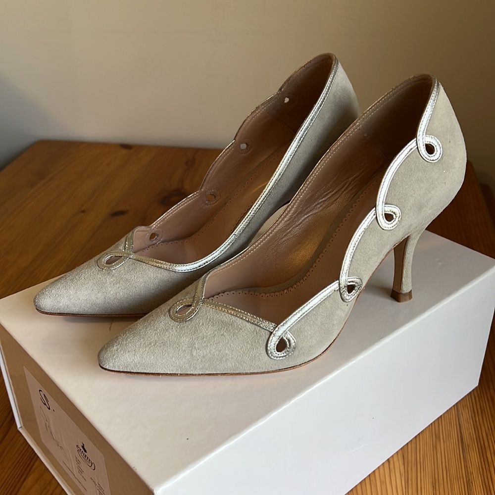NIB Emmy London Molly EU36